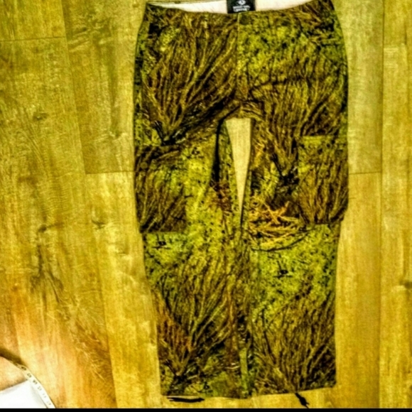 Mossy Oak Pants Camo Bootcut Size 10/12 EUC - Picture 4 of 11